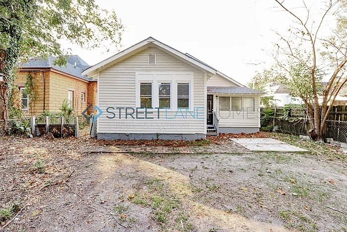 Building Photo - 1341 18th St