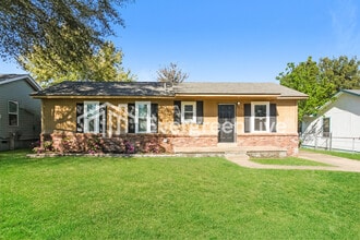 Building Photo - 3350 Bestway Dr