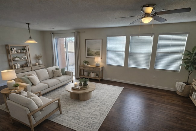 Building Photo - 3 bedroom 2.5 bathroom Townhome
