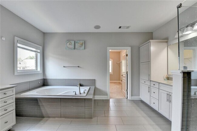 Building Photo - 3105 Davidsonville Dr
