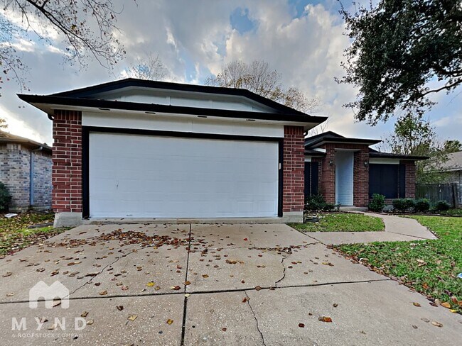 Building Photo - 19931 Bambiwoods Dr