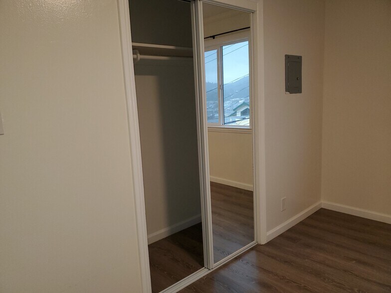 Bedroom Closet - 254 Abbot Ave