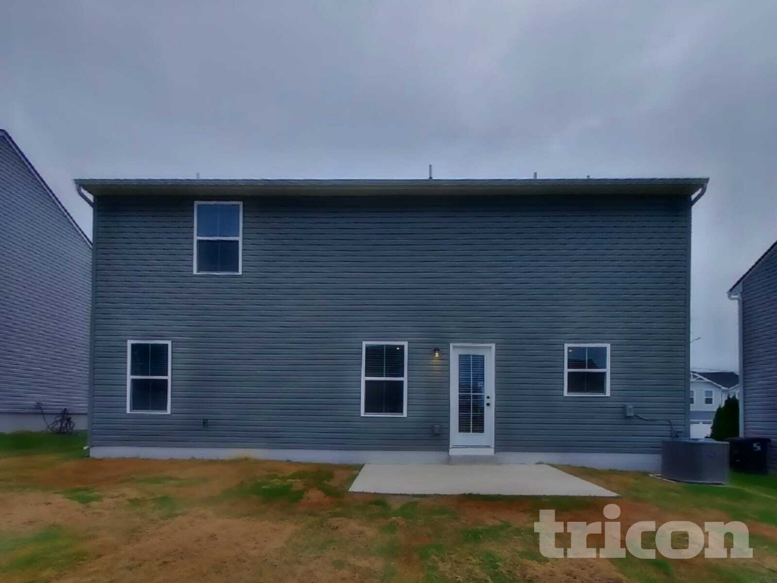 Building Photo - 1082 Suffolk Ln