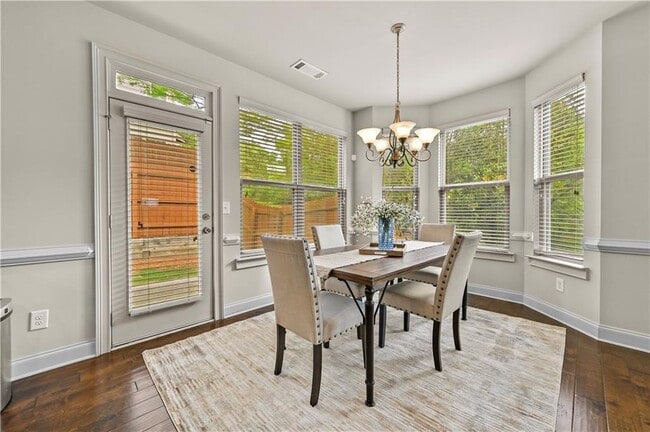 Building Photo - 2396 Whiteoak Bend