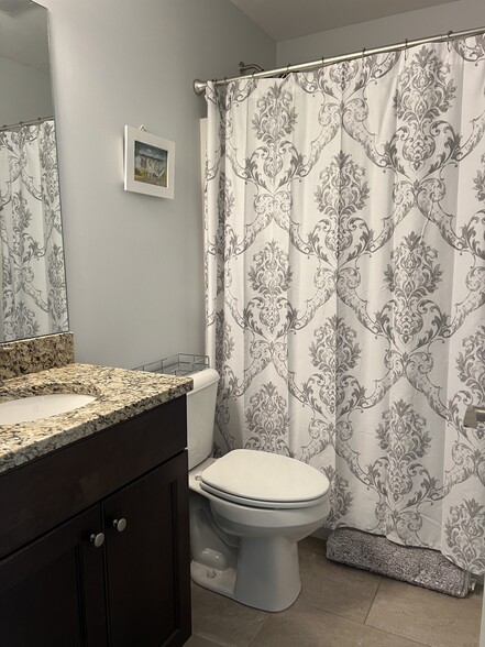 2nd BA - 982 Lake Ridge Dr