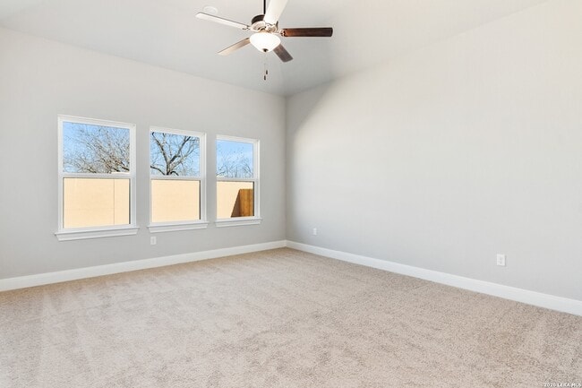 Building Photo - 514 Park Cir