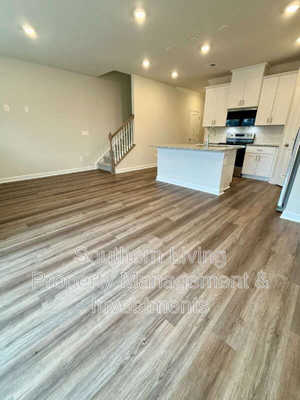 Building Photo - 1413 Old Rivers Rd