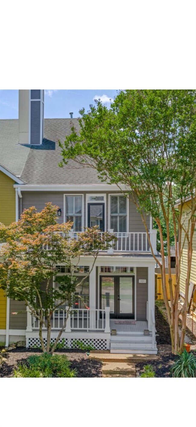 Building Photo - 921 Harbor View Dr