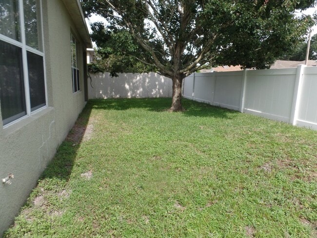 Building Photo - Chickasaw Place 3 Bedroom +Office or 4th B...