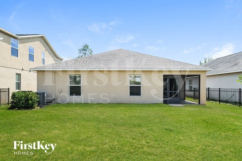 Building Photo - 3451 Cortland Dr