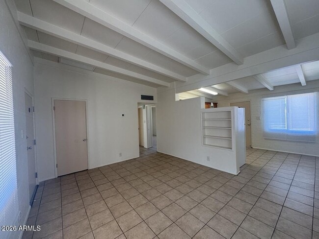 Building Photo - 1800 E Fry Blvd