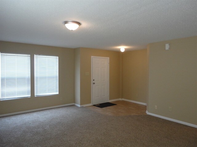 Building Photo - 13314 Loyalty Dr