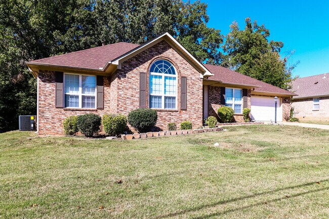 Building Photo - 631 Betty Boyd Ln