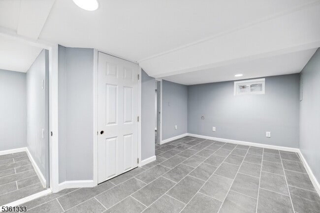 Building Photo - 282 Ackerman Ave