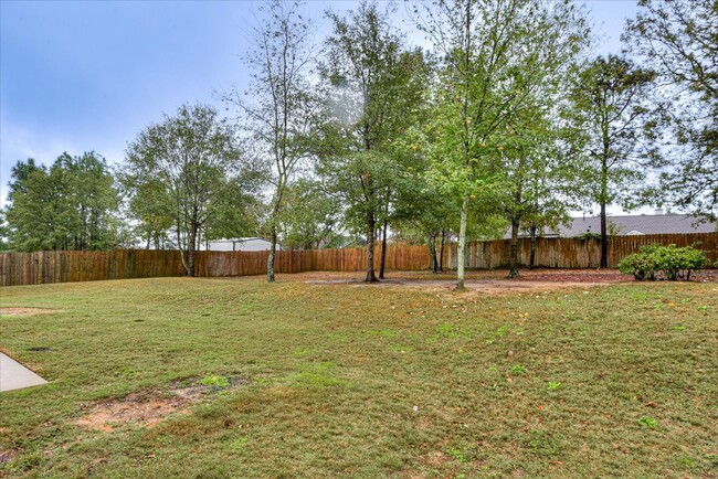 Building Photo - Beautiful Home in North Augusta