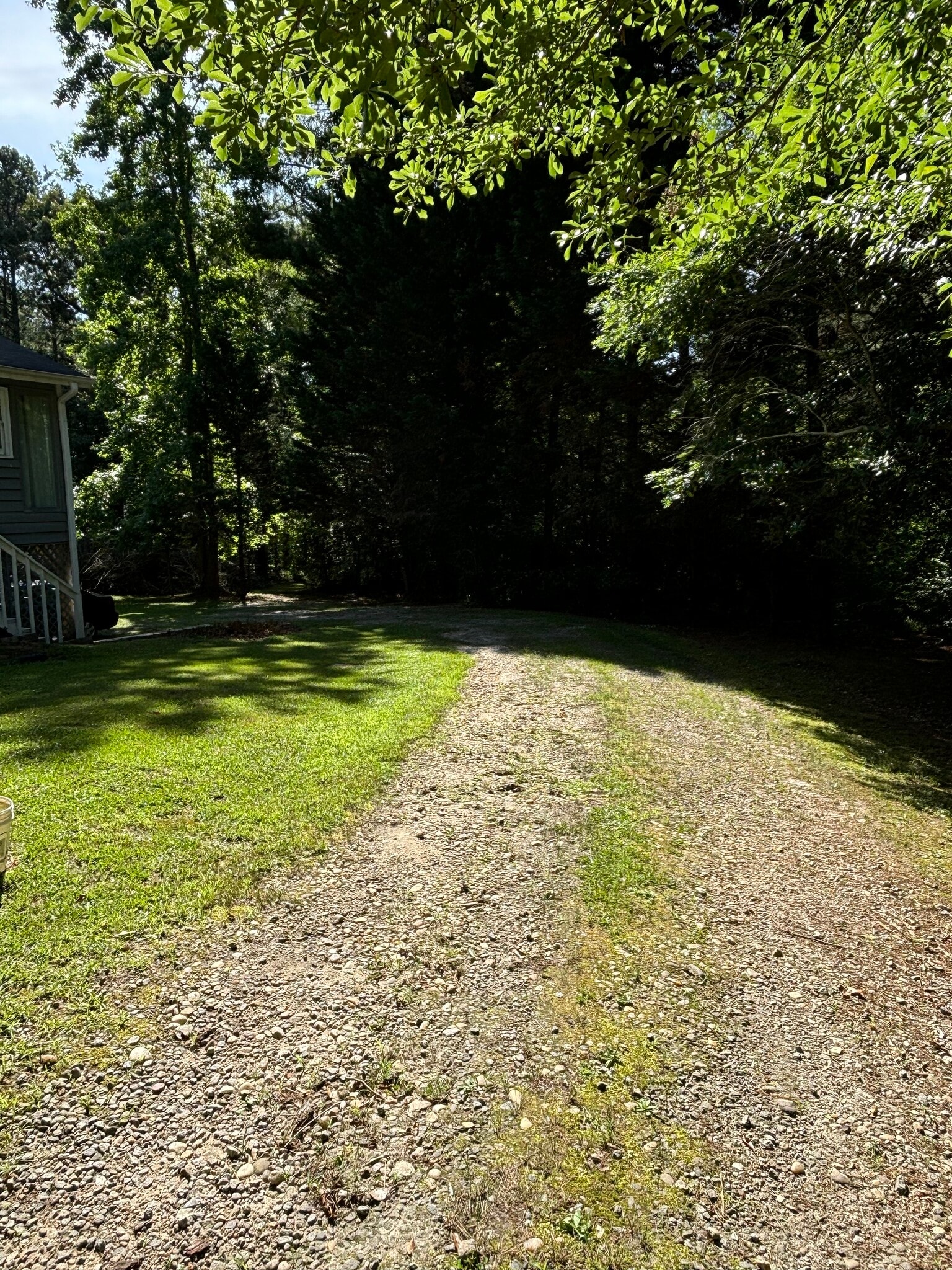 Private entryway - 293 Etheridge Rd