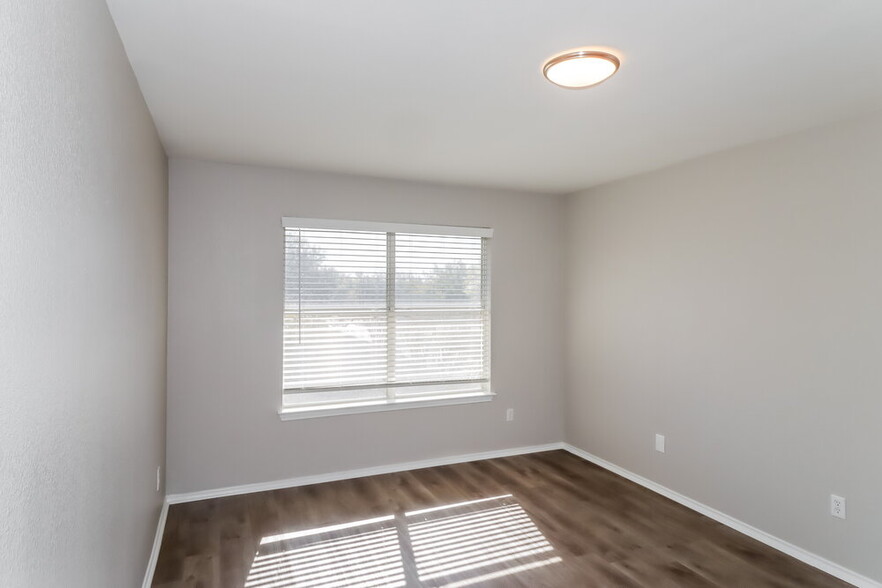 Building Photo - 17701 Balmorhea Ct