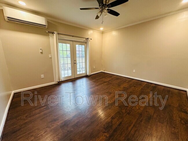 Building Photo - 215 N Bellevue Blvd