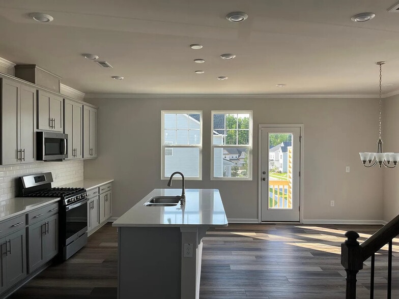 Building Photo - 1281 Herb Garden Way