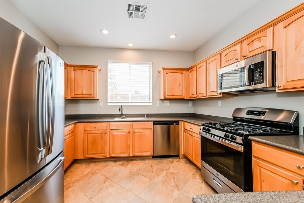 Building Photo - 9047 Wine Cellar Ave