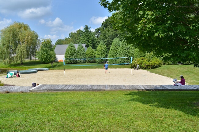 Building Photo - 332 Arcadia Dr