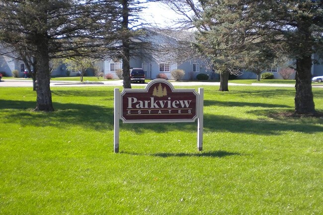 Primary Photo - PARKVIEW ESTATES