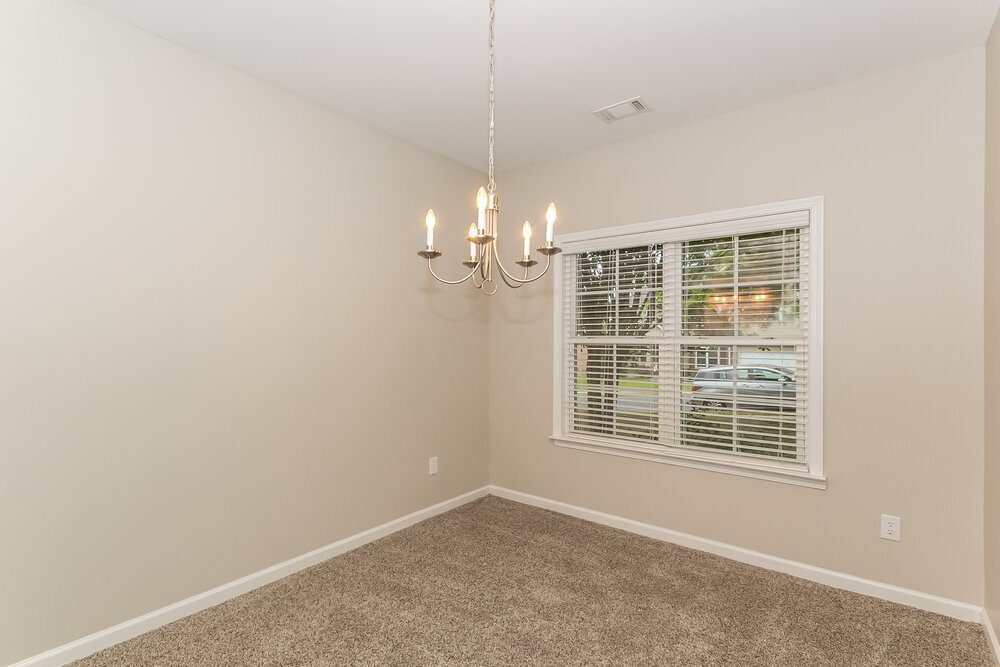 Building Photo - 34 Cliffhaven Cir