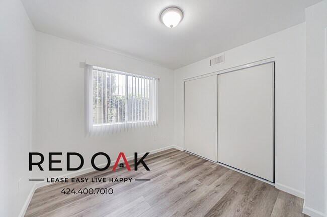 Building Photo - 6928 Agnes Ave