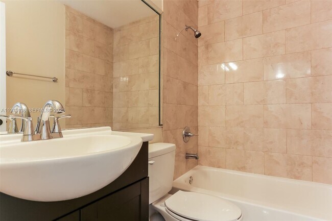 Building Photo - 7681 NW 181st Terrace