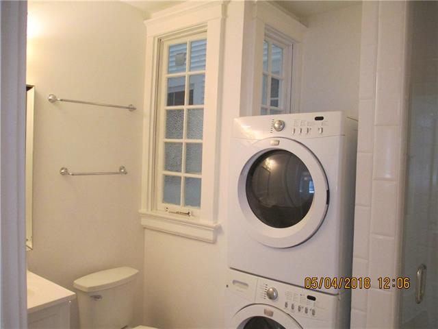 Building Photo - 7701 Jeannette St