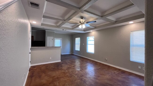Building Photo - 5109 Flipper Dr