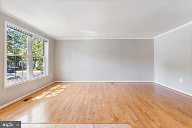 Building Photo - 10603 Tuppence Ct