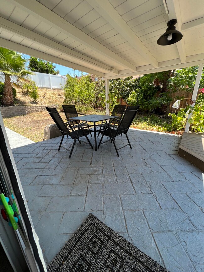 Building Photo - 11449 Almazon St