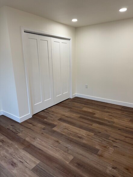 Bedroom - 2525 Sirius St