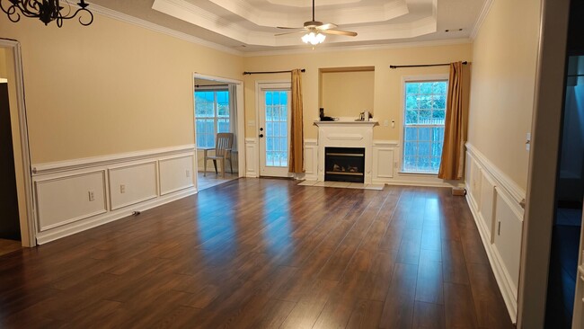 Building Photo - 5150 Saddle Cir
