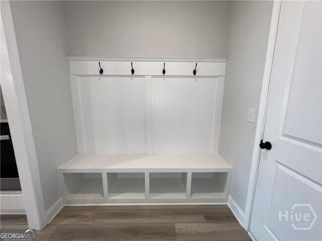 Building Photo - 42 Brant Cir