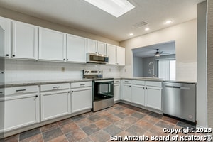 Building Photo - 16522 Alwick Ln
