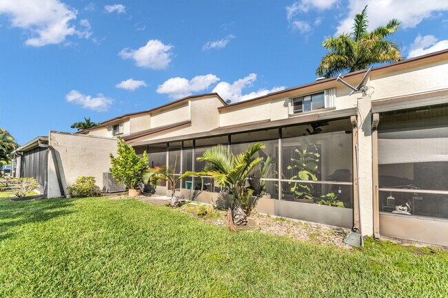 Building Photo - 20824 Boca Ridge Dr N