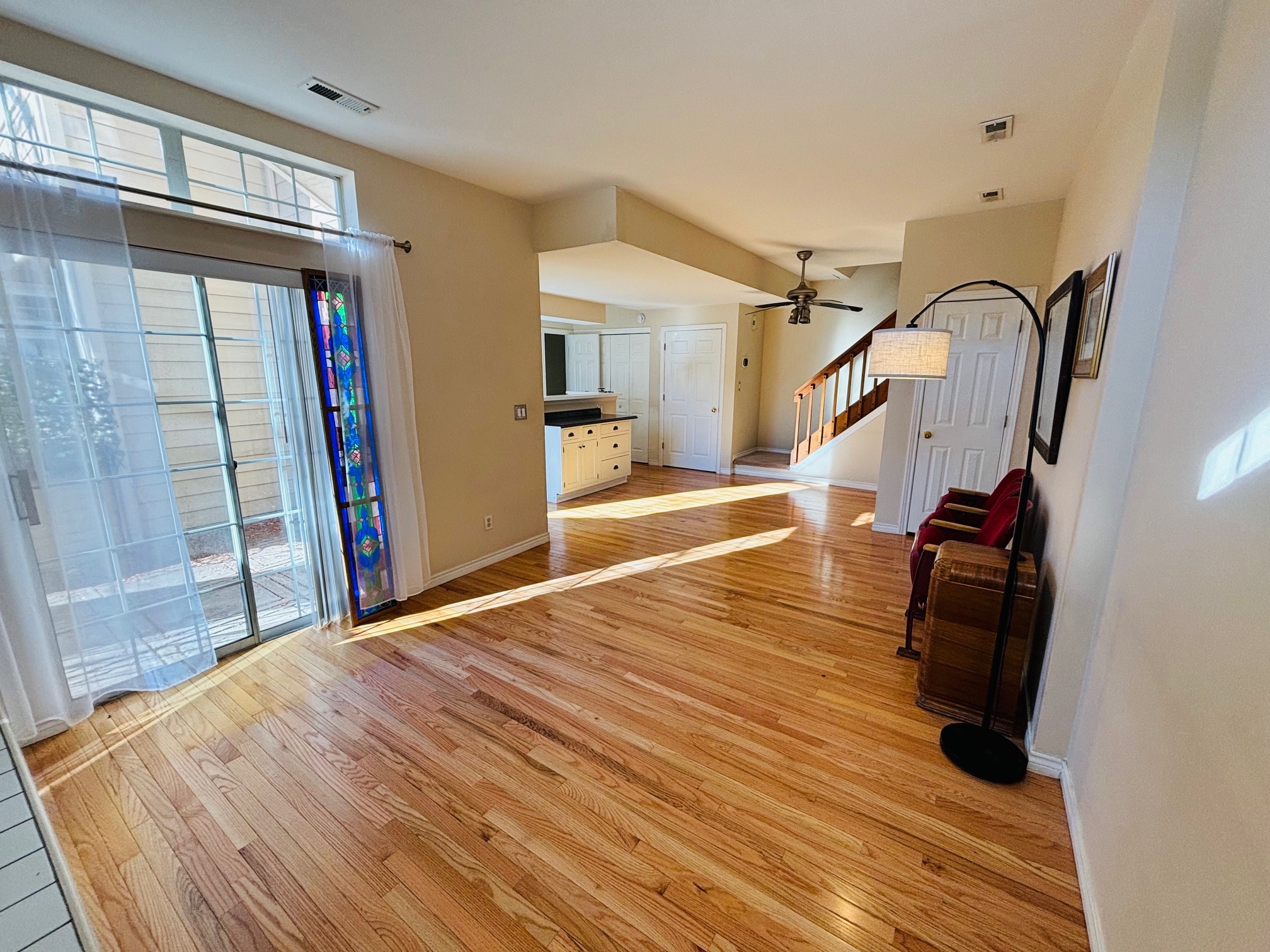 Living Room - 5958 Gunbarrel Ave