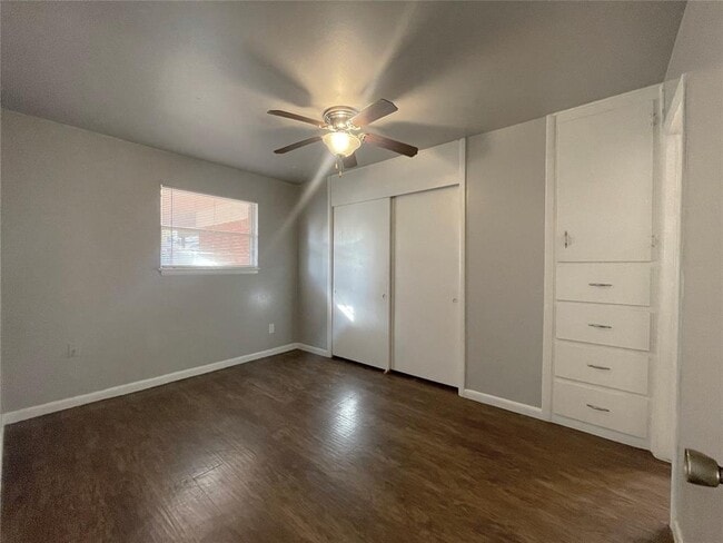 Building Photo - 6601 NW 30th Terrace