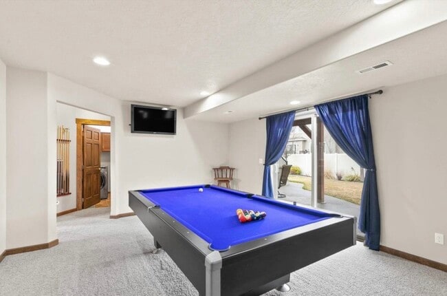 Building Photo - 17415 E Shamrock Ct