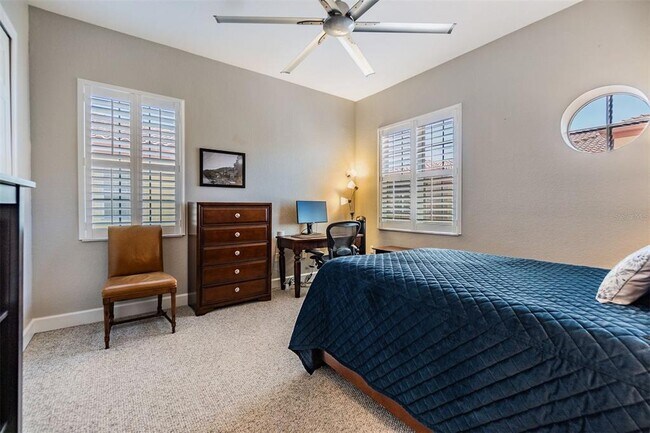 Building Photo - 254 Seagate Ct