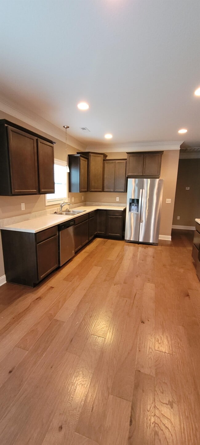 Building Photo - 103 W Rarity Ridge Pkwy
