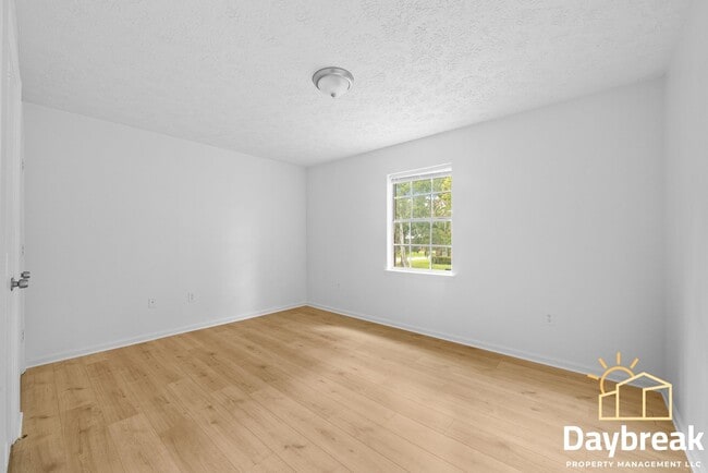 Building Photo - 10913 Queen Ann Ct