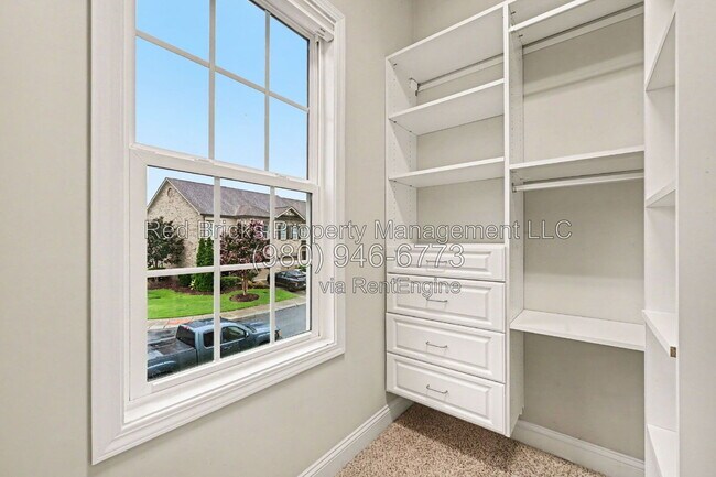 Building Photo - 9659 Camberley Ave NW