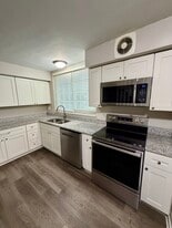 Building Photo - 24 Tower Hill Ct