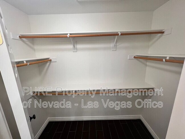 Building Photo - 5308 Las Cruces Heights St