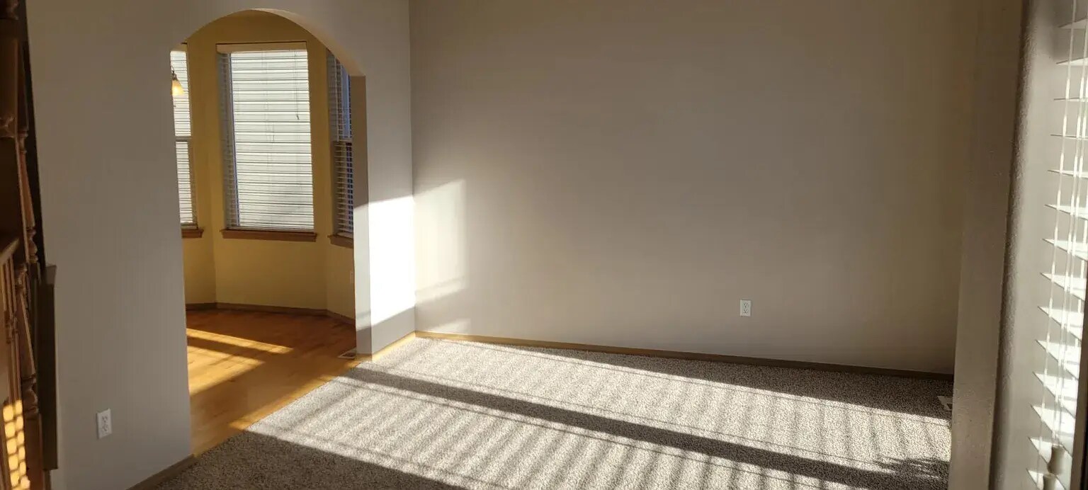 Building Photo - 16902 118th Avenue Ct E