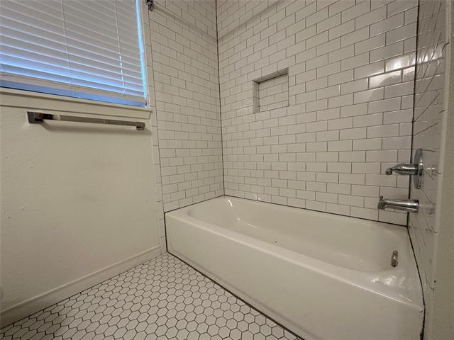 Building Photo - 1303 Michigan Ave