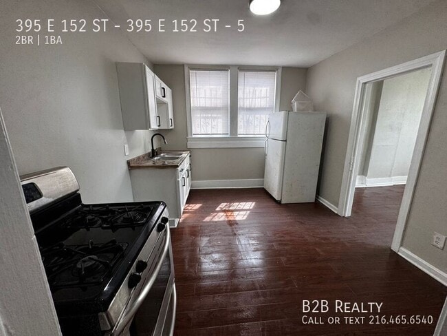 Building Photo - 395 E 152nd St